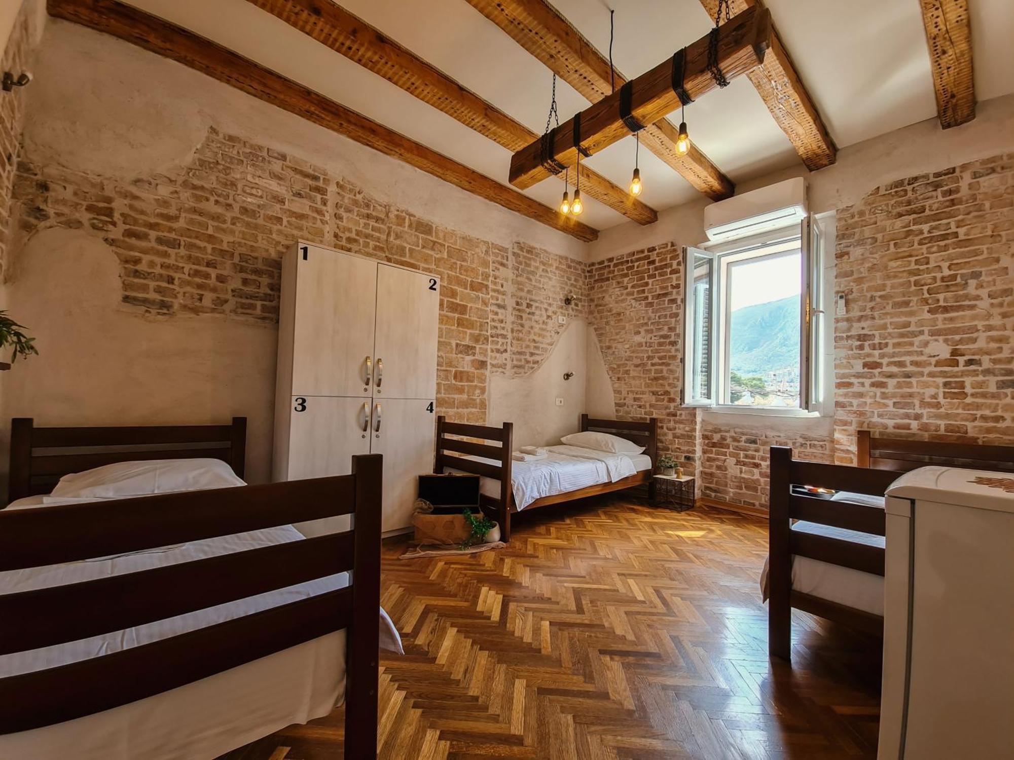 Step To Kotor Bay Guesthouse Exterior photo
